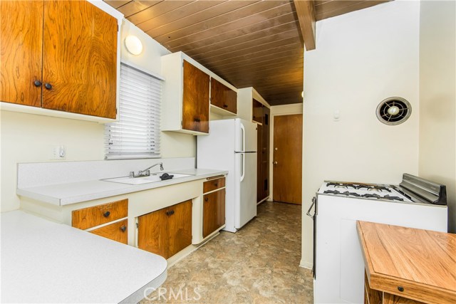 600 El Redondo Avenue, Redondo Beach, California 90277, 3 Bedrooms Bedrooms, ,2 BathroomsBathrooms,Residential,Sold,El Redondo,SB17162197