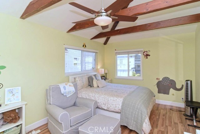 546 11th Street, Hermosa Beach, California 90254, 2 Bedrooms Bedrooms, ,3 BathroomsBathrooms,Residential,Sold,11th,SB18018596