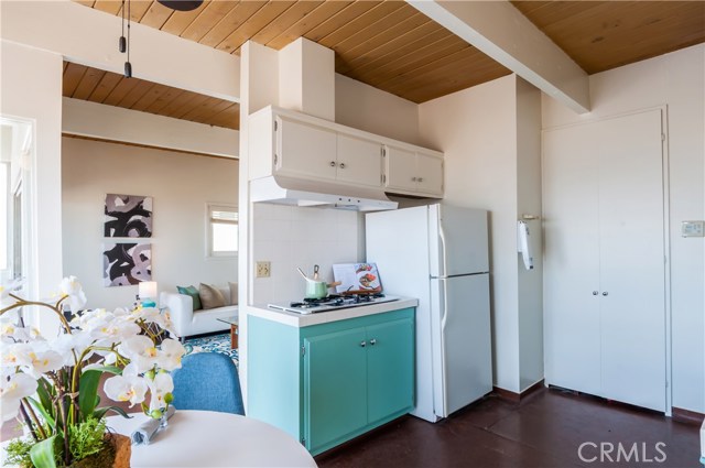 1619 Monterey Boulevard, Hermosa Beach, California 90254, 3 Bedrooms Bedrooms, ,2 BathroomsBathrooms,Residential,Sold,Monterey,SB17088290