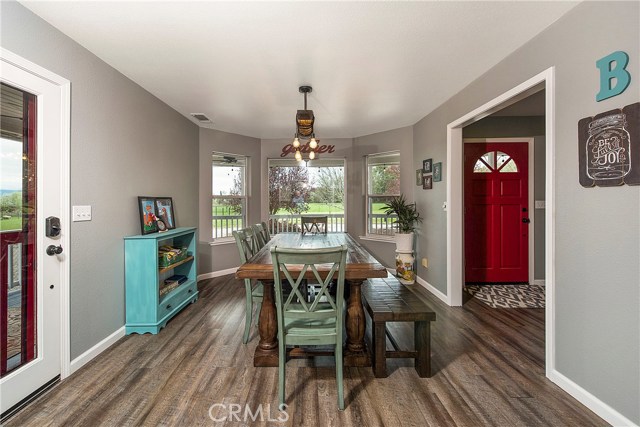 Bay window in dining room