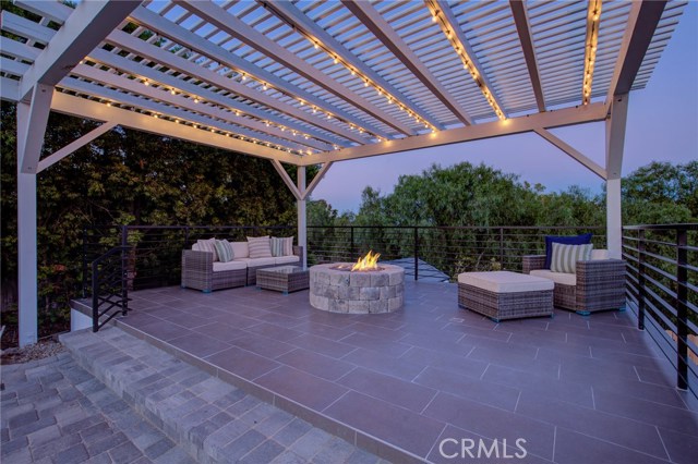 4511 Marloma Drive, Rolling Hills Estates, California 90274, 5 Bedrooms Bedrooms, ,2 BathroomsBathrooms,Residential,Sold,Marloma,PV19267077