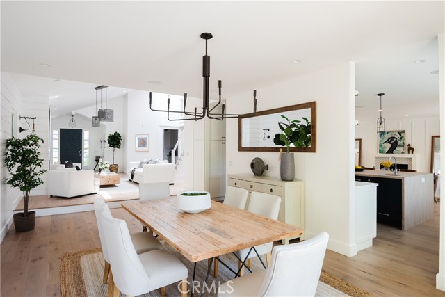 933 9th Street, Manhattan Beach, California 90266, 4 Bedrooms Bedrooms, ,2 BathroomsBathrooms,Residential,Sold,9th,SB21112500