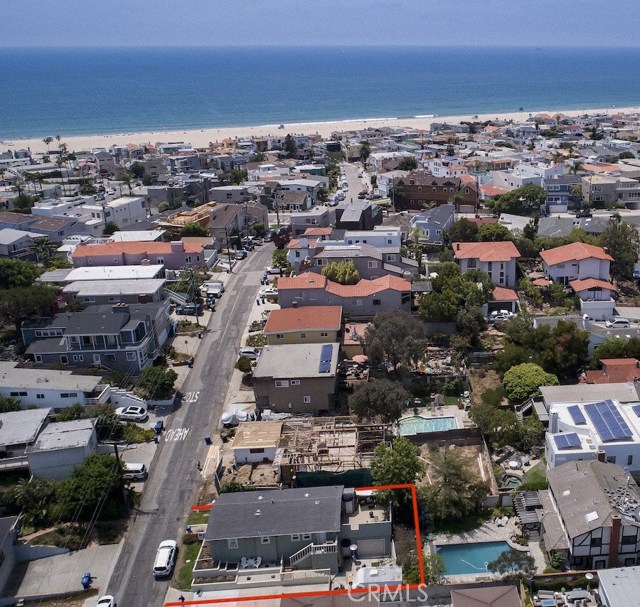 437 24th Street, Hermosa Beach, California 90254, 2 Bedrooms Bedrooms, ,2 BathroomsBathrooms,Residential,Sold,24th,SB17163767