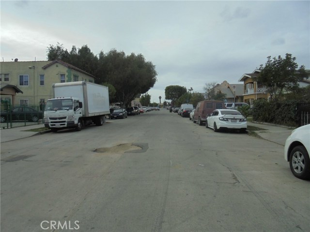  Income Home for Sale in Los Angeles, California