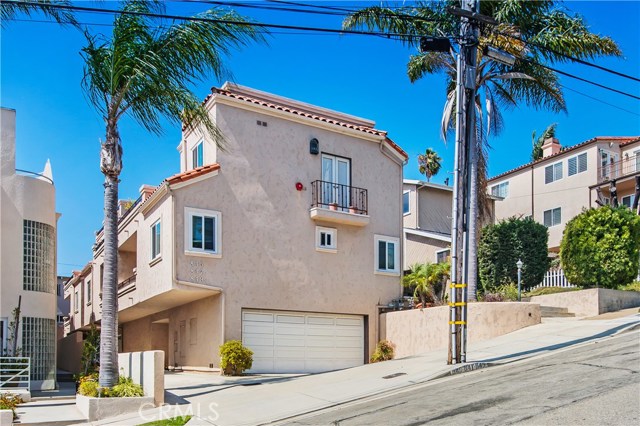 849 15th Street, Hermosa Beach, California 90254, 3 Bedrooms Bedrooms, ,2 BathroomsBathrooms,Residential,Sold,15th,SB20144282