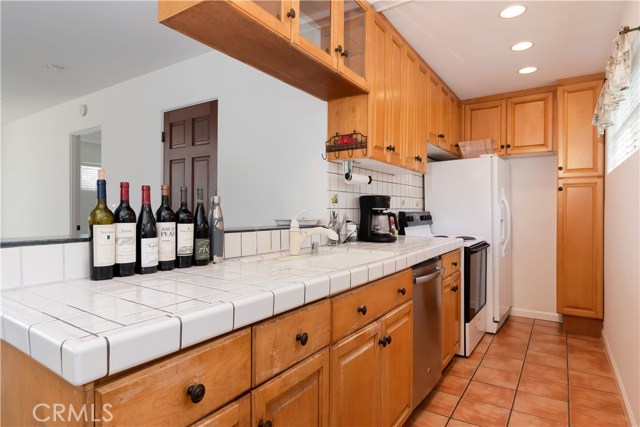 1909 Highland Avenue, Manhattan Beach, California 90266, 2 Bedrooms Bedrooms, ,2 BathroomsBathrooms,Residential,Sold,Highland,SB20120901