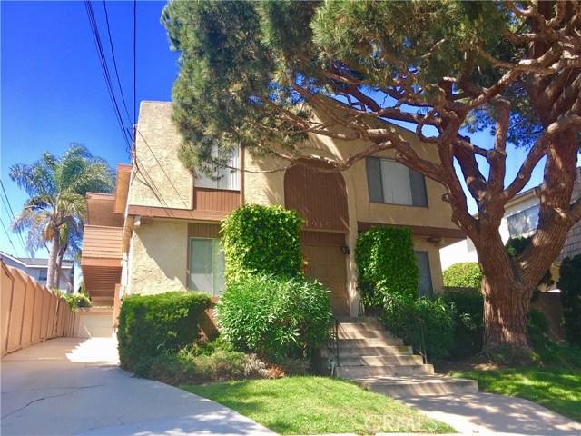 1915 Marshallfield Lane, Redondo Beach, California 90278, ,Residential Income,Sold,Marshallfield,SB17073964
