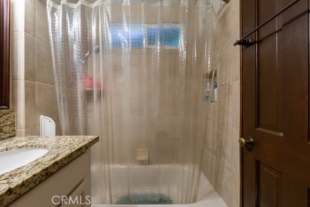 729 27th Street, Manhattan Beach, California 90266, 3 Bedrooms Bedrooms, ,2 BathroomsBathrooms,Residential,Sold,27th,RS20129725