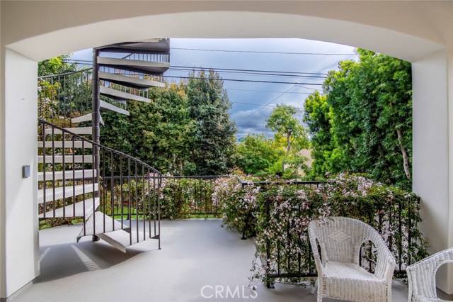 700 Avenue C, Redondo Beach, California 90277, 5 Bedrooms Bedrooms, ,5 BathroomsBathrooms,Residential,Sold,Avenue C,SB19123719