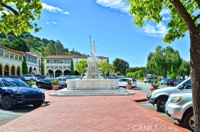 The Neptune Fountain at Malaga Cove Plaza. Restaurants, market, Post Office, and shops are only moments away from Unit E. Come enjoy the Palos Verdes lifestyle!