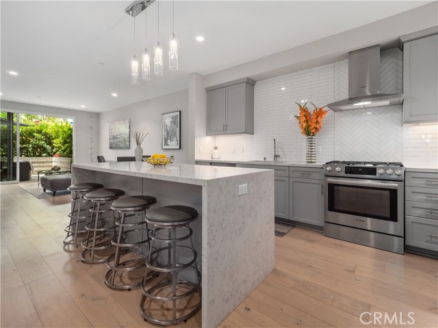 1920 Pacific Coast Hwy, Redondo Beach, California 90277, 1 Bedroom Bedrooms, ,1 BathroomBathrooms,Residential,Sold,Pacific Coast Hwy,PV21152932