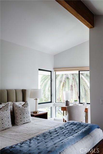 587 36th Street, Manhattan Beach, California 90266, 3 Bedrooms Bedrooms, ,2 BathroomsBathrooms,Residential,Sold,36th,SB21105044