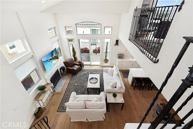 2606 Voorhees Avenue, Redondo Beach, California 90278, 3 Bedrooms Bedrooms, ,2 BathroomsBathrooms,Residential,Sold,Voorhees,SB19114138