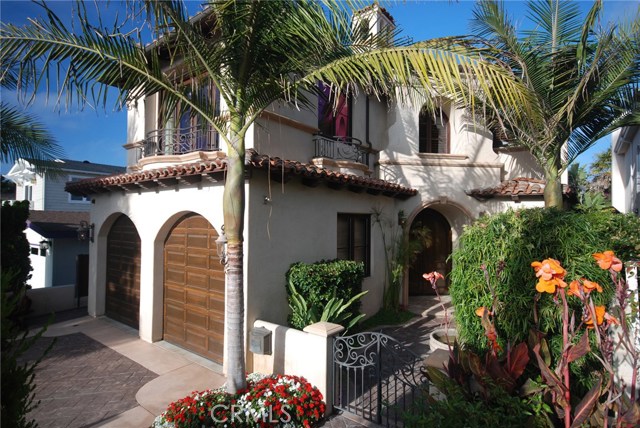 1812 Elm Avenue, Manhattan Beach, California 90266, 4 Bedrooms Bedrooms, ,3 BathroomsBathrooms,Residential,Sold,Elm,SB19191692