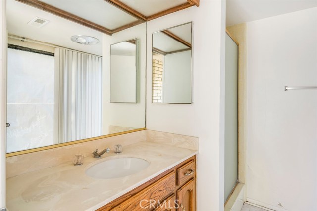 1216 Via Zumaya, Palos Verdes Estates, California 90274, 4 Bedrooms Bedrooms, ,4 BathroomsBathrooms,Residential,Sold,Via Zumaya,PV18145766