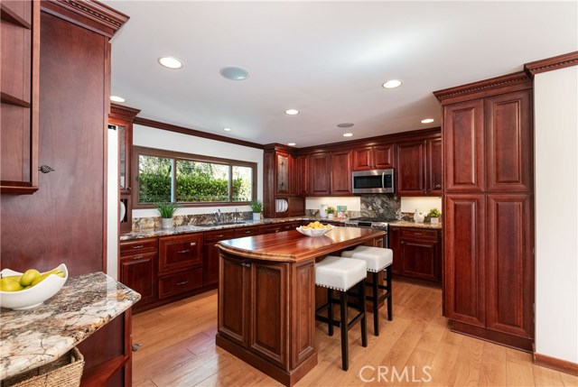 620 El Redondo, Redondo Beach, California 90277, 3 Bedrooms Bedrooms, ,1 BathroomBathrooms,Residential,Sold,El Redondo,SB20066816