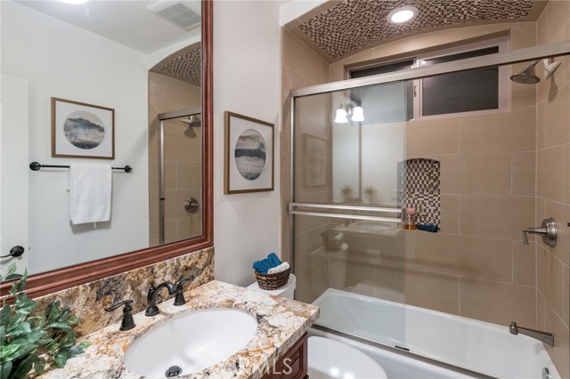 1804 Vanderbilt Lane, Redondo Beach, California 90278, 4 Bedrooms Bedrooms, ,3 BathroomsBathrooms,Residential,Sold,Vanderbilt,SB19276109