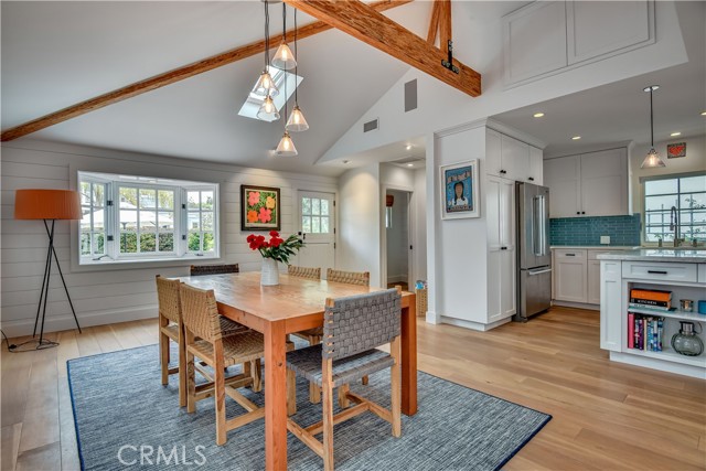 Vaulted Ceilings in Dining Room