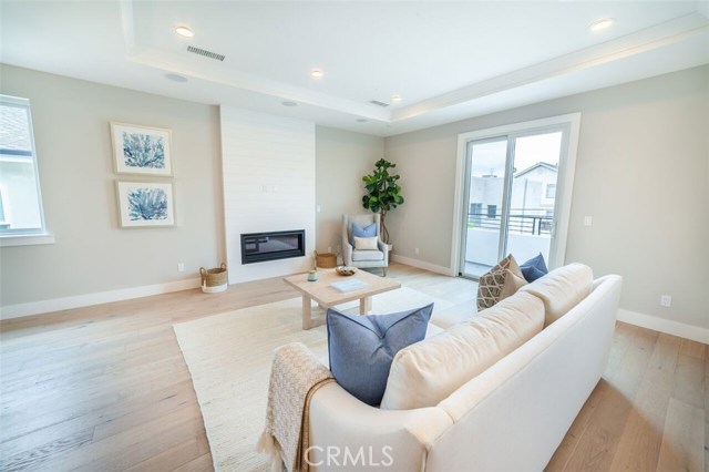 2609 Mathews Avenue, Redondo Beach, California 90278, 4 Bedrooms Bedrooms, ,2 BathroomsBathrooms,Residential,Sold,Mathews,SB19091440
