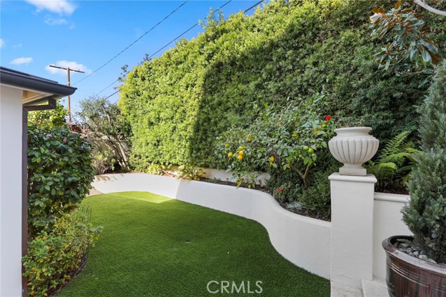 313 Avenue F, Redondo Beach, California 90277, 5 Bedrooms Bedrooms, ,4 BathroomsBathrooms,Residential,Sold,Avenue F,OC21017149