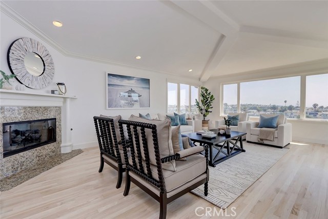 449 26th Street, Manhattan Beach, California 90266, 5 Bedrooms Bedrooms, ,4 BathroomsBathrooms,Residential,Sold,26th,SB20164574