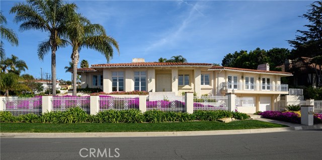 1600 Via Barcelona, Palos Verdes Estates, California 90274, 5 Bedrooms Bedrooms, ,3 BathroomsBathrooms,Residential,Sold,Via Barcelona,SB20043277