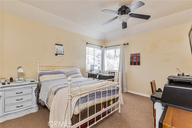 2 Bed Home for Sale in Canyon Country, California