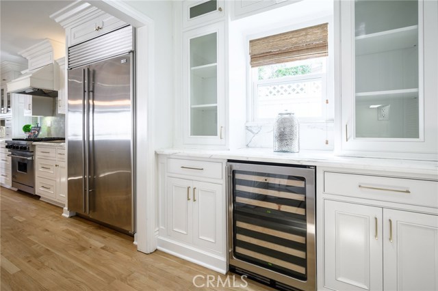 742 27th Street, Manhattan Beach, California 90266, 4 Bedrooms Bedrooms, ,3 BathroomsBathrooms,Residential,Sold,27th,SB19194302