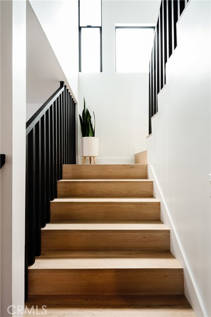 587 36th Street, Manhattan Beach, California 90266, 3 Bedrooms Bedrooms, ,2 BathroomsBathrooms,Residential,Sold,36th,SB21105044