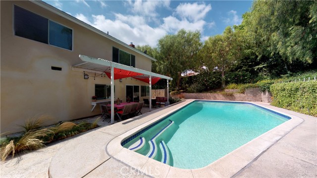 1215 Bloomwood Road, Rancho Palos Verdes, California 90275, 3 Bedrooms Bedrooms, ,3 BathroomsBathrooms,Residential,Sold,Bloomwood,SB19217118
