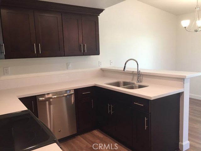 23 Aspen Way, Rolling Hills Estates, California 90274, 2 Bedrooms Bedrooms, ,3 BathroomsBathrooms,Residential,Sold,Aspen,SB18073616