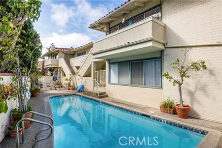 2571 Via Campesina, Palos Verdes Estates, California 90274, 2 Bedrooms Bedrooms, ,2 BathroomsBathrooms,Residential,Sold,Via Campesina,SB17263671