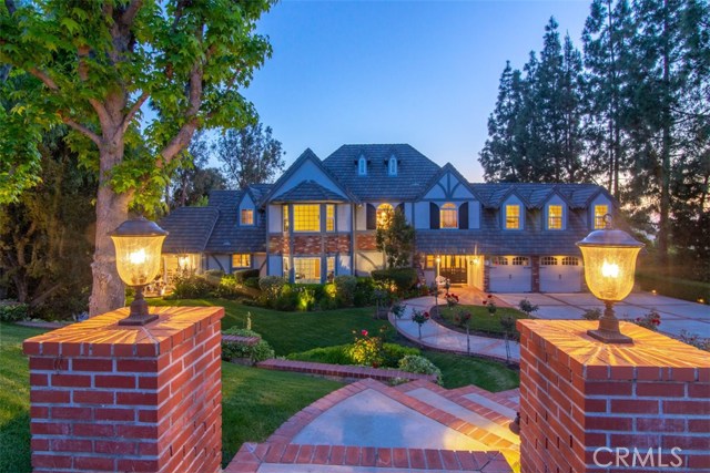 Photo of 265 S Owens Drive, Anaheim Hills, CA 92808