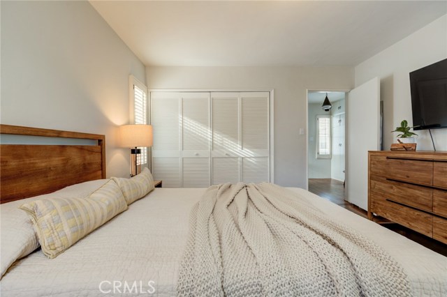 429 20th Street, Manhattan Beach, California 90266, 3 Bedrooms Bedrooms, ,1 BathroomBathrooms,Residential,Sold,20th,SB20228436