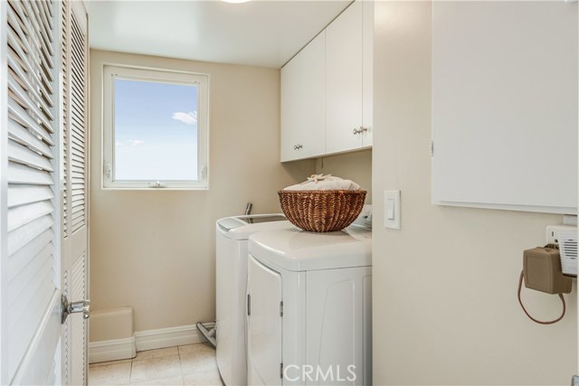 3020 Highland Avenue, Manhattan Beach, California 90266, 3 Bedrooms Bedrooms, ,4 BathroomsBathrooms,Residential,Sold,Highland,PV20123774