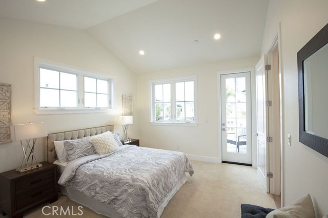 2309 Voorhees Avenue, Redondo Beach, California 90278, 4 Bedrooms Bedrooms, ,3 BathroomsBathrooms,Residential,Sold,Voorhees,SB19080678