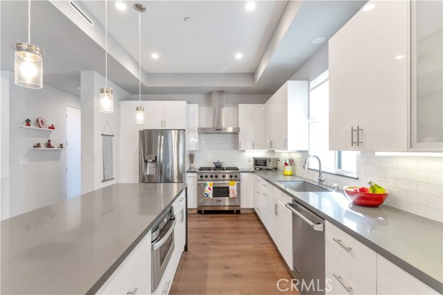 2227 Dufour Avenue, Redondo Beach, California 90278, 4 Bedrooms Bedrooms, ,3 BathroomsBathrooms,Residential,Sold,Dufour,SB20242752
