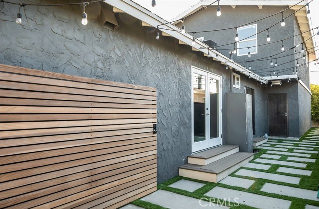 2314 Robinson Street, Redondo Beach, California 90278, 4 Bedrooms Bedrooms, ,3 BathroomsBathrooms,Residential,Sold,Robinson,SB20254263