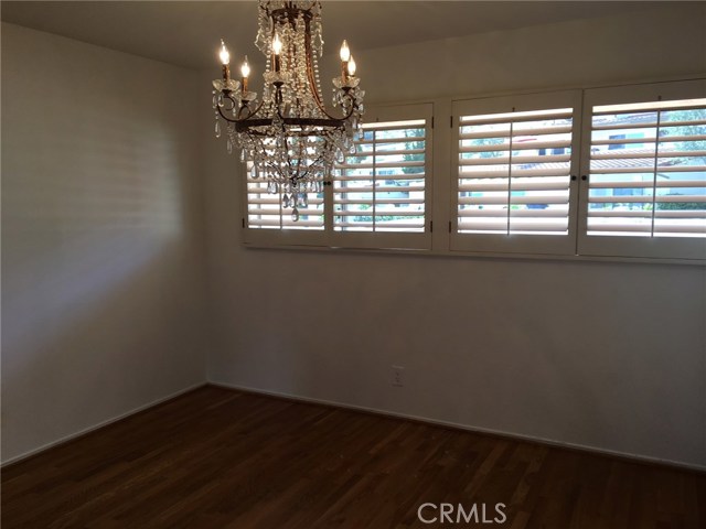 7 Oaktree Lane, Rolling Hills Estates, California 90274, 3 Bedrooms Bedrooms, ,2 BathroomsBathrooms,Residential,Sold,Oaktree,PV17264610