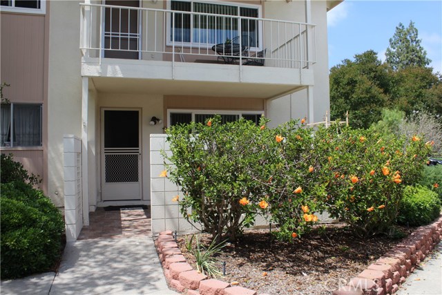Photo of 184 Avenida Majorca #C, Laguna Woods, CA 92637