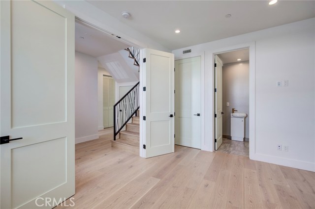 2004 Grant Avenue, Redondo Beach, California 90278, 4 Bedrooms Bedrooms, ,5 BathroomsBathrooms,Residential,Sold,Grant,PV19040673