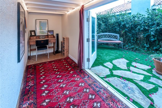 1920 Voorhees Avenue, Redondo Beach, California 90278, 3 Bedrooms Bedrooms, ,2 BathroomsBathrooms,Residential,Sold,Voorhees,SB20233656