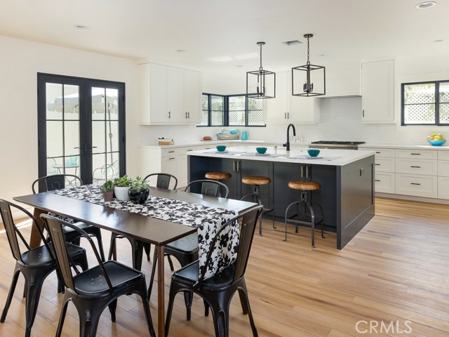 513 Avenue F, Redondo Beach, California 90277, 4 Bedrooms Bedrooms, ,1 BathroomBathrooms,Residential,Sold,Avenue F,SB20151396