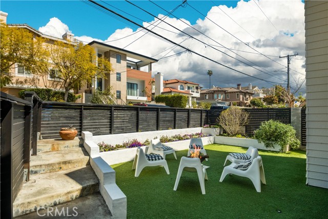 1918 Ruhland Avenue, Redondo Beach, California 90278, 3 Bedrooms Bedrooms, ,3 BathroomsBathrooms,Residential,Sold,Ruhland,SB21056807