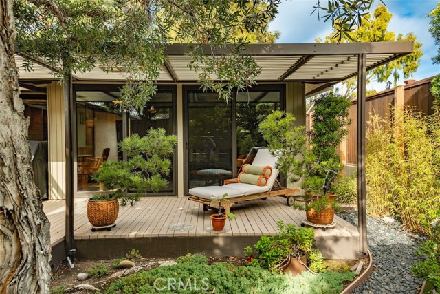 15 Margate Square, Palos Verdes Estates, California 90274, 3 Bedrooms Bedrooms, ,2 BathroomsBathrooms,Residential,Sold,Margate,SB21026966