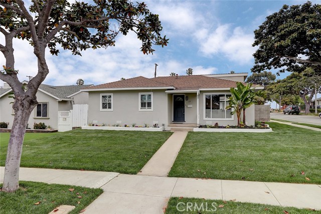 2717 182nd Place, Redondo Beach, California 90278, 4 Bedrooms Bedrooms, ,2 BathroomsBathrooms,Residential,Sold,182nd,SB20109929