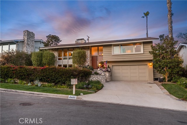 2432 Via Amador, Palos Verdes Estates, California 90274, 3 Bedrooms Bedrooms, ,2 BathroomsBathrooms,Residential,Sold,Via Amador,PV21076831