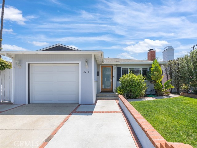 3212 Oak Avenue, Manhattan Beach, California 90266, 3 Bedrooms Bedrooms, ,2 BathroomsBathrooms,Residential,Sold,Oak,SB21120896