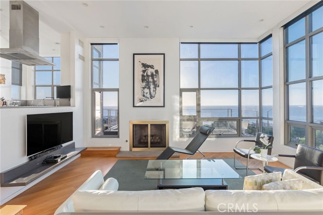 2519 Crest Drive, Manhattan Beach, California 90266, 2 Bedrooms Bedrooms, ,2 BathroomsBathrooms,Residential,Sold,Crest,SB20237672
