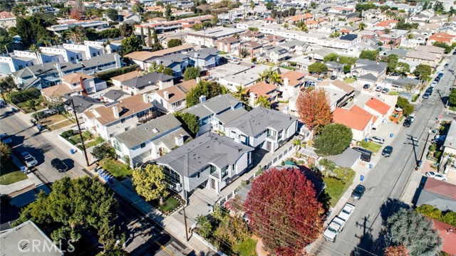 1917 Farrell Avenue, Redondo Beach, California 90278, 4 Bedrooms Bedrooms, ,3 BathroomsBathrooms,Residential,Sold,Farrell,PV20259109